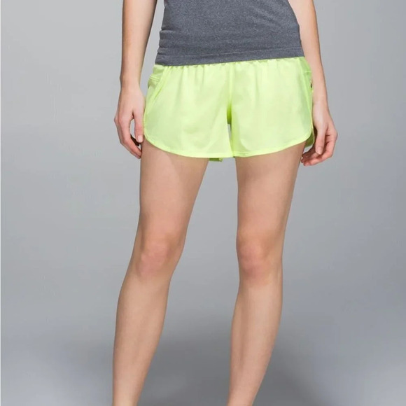 Lululemon Tracker Short Clear Mint / Hyper Stripe Clear Mint Green Zest Sz 8 - Picture 3 of 9
